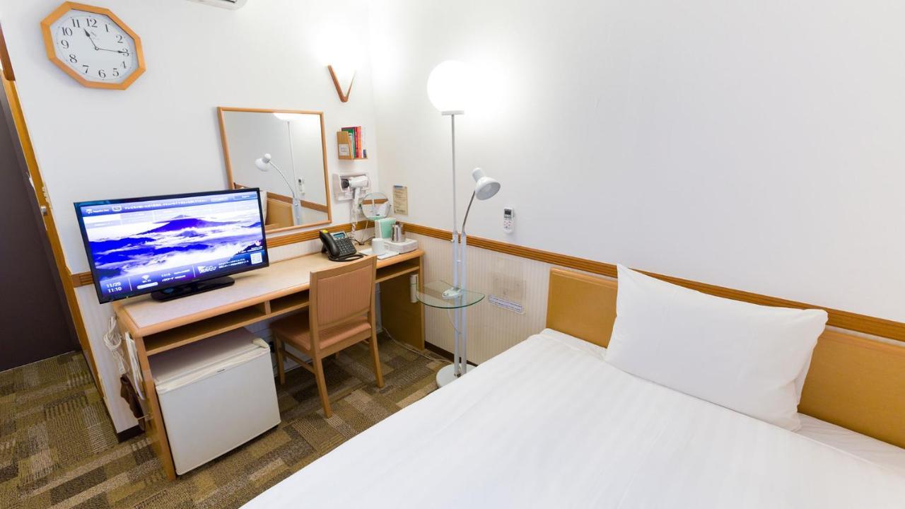 Toyoko Inn Okinawa Naha Kokusai-Dori Miebashi-Eki Extérieur photo